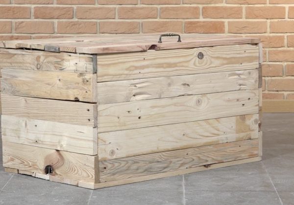fabriquer un coffre a jouet en bois