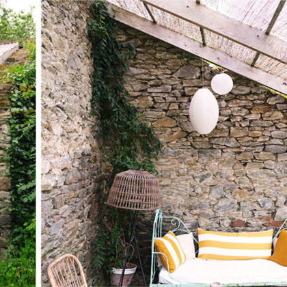 Tuto : Réalisez une couverture de pergola étanche en canisse