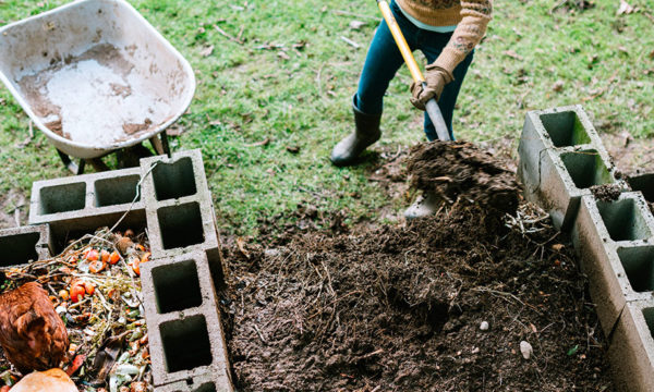 Cette astuce vous permet d'avoir du compost en moins d'un mois !