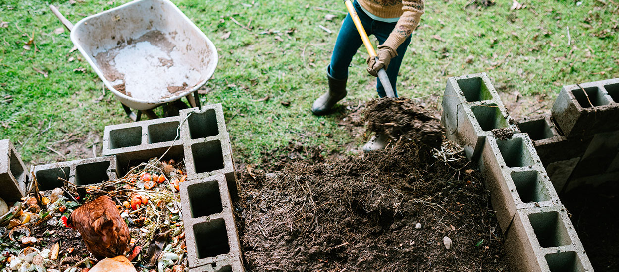 Cette astuce vous permet d'avoir du compost en moins d'un mois !